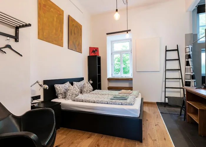 Zentrales & Modernes City-apartment - Free Parking & Bikes *