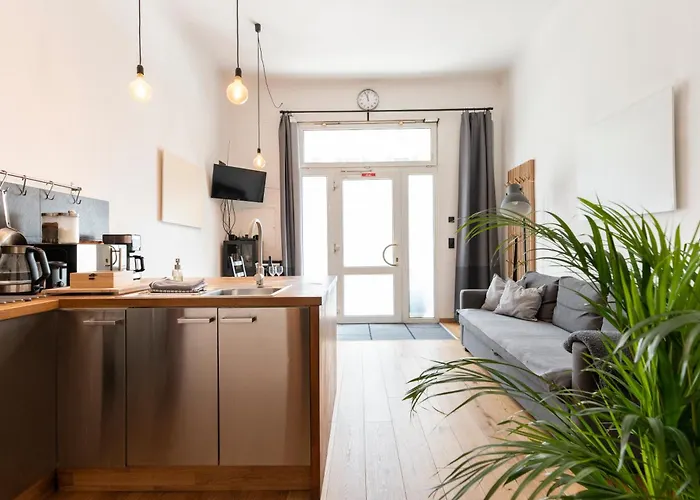 Zentrales & Modernes City-apartment - Free Parking & Bikes