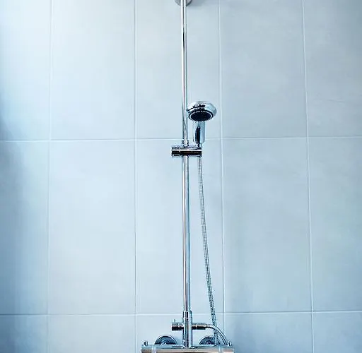 Zentrales & Modernes City-apartment - Free Parking & Bikes شقة