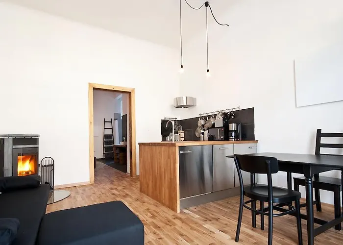 Zentrales & Modernes City-apartment - Free Parking & Bikes شقة